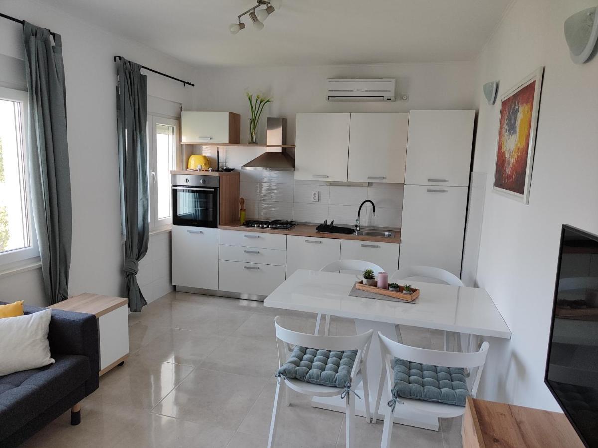 Apartmani Seka Vodice Eksteriør billede