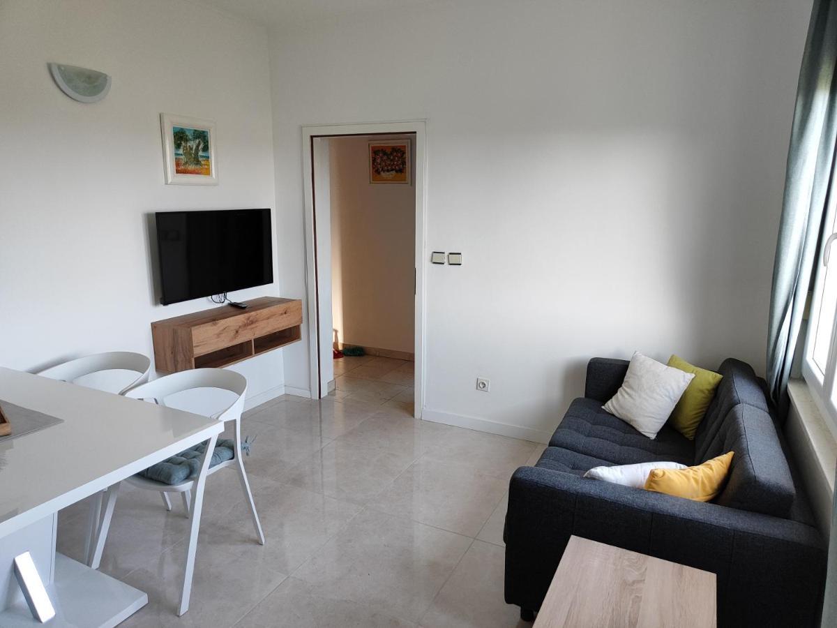 Apartmani Seka Vodice Eksteriør billede