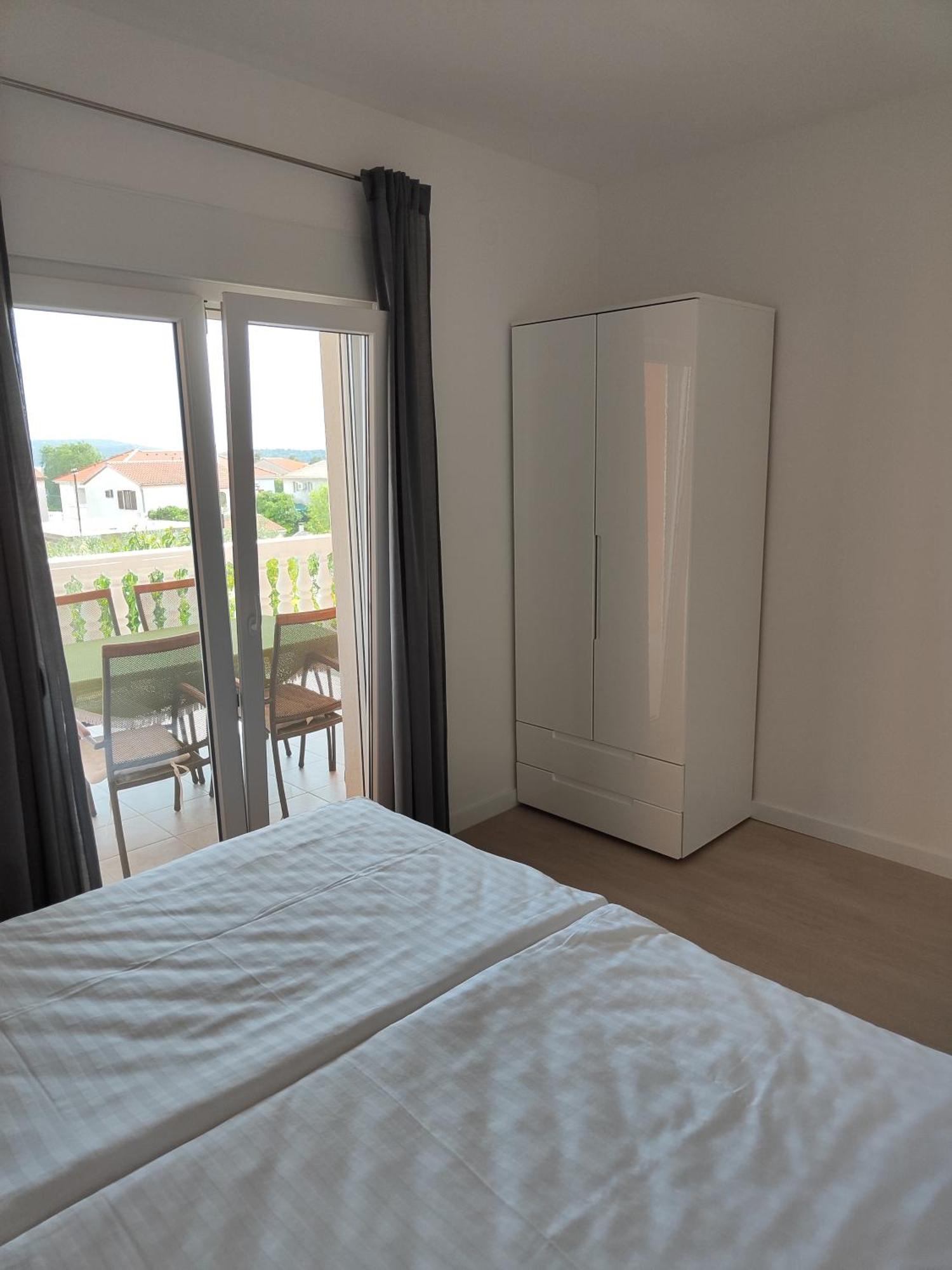 Apartmani Seka Vodice Eksteriør billede