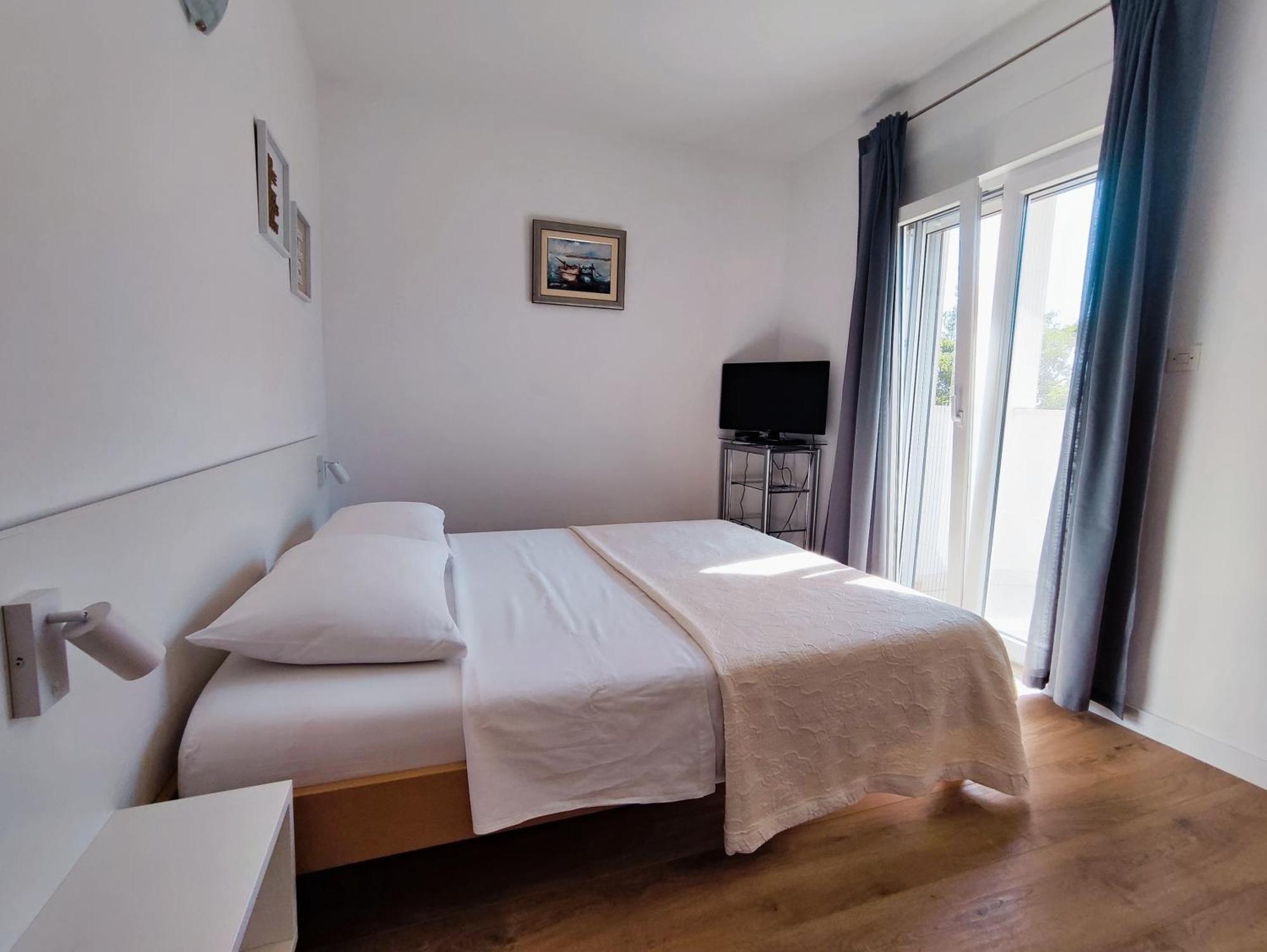 Apartmani Seka Vodice Eksteriør billede