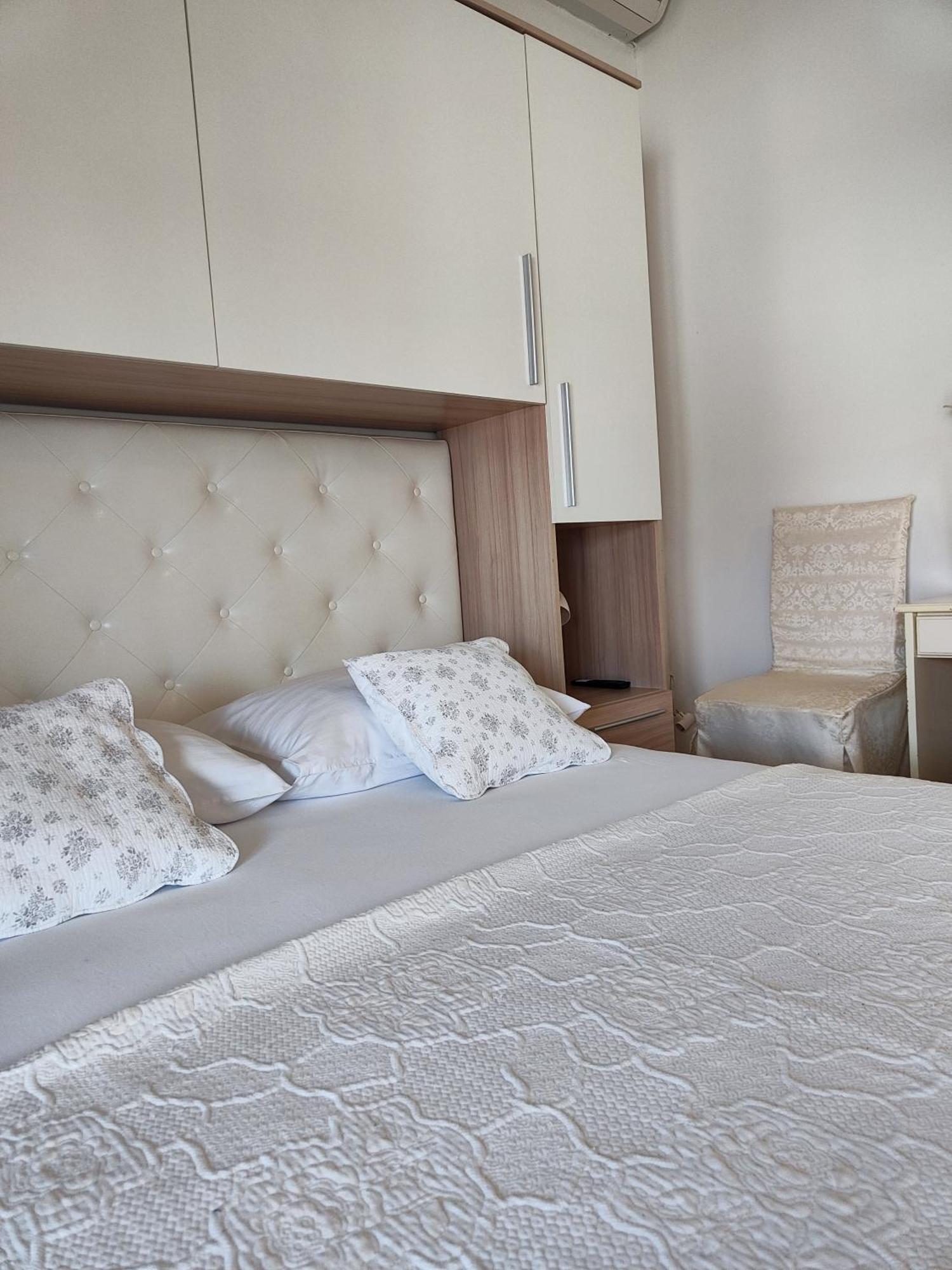Apartmani Seka Vodice Værelse billede