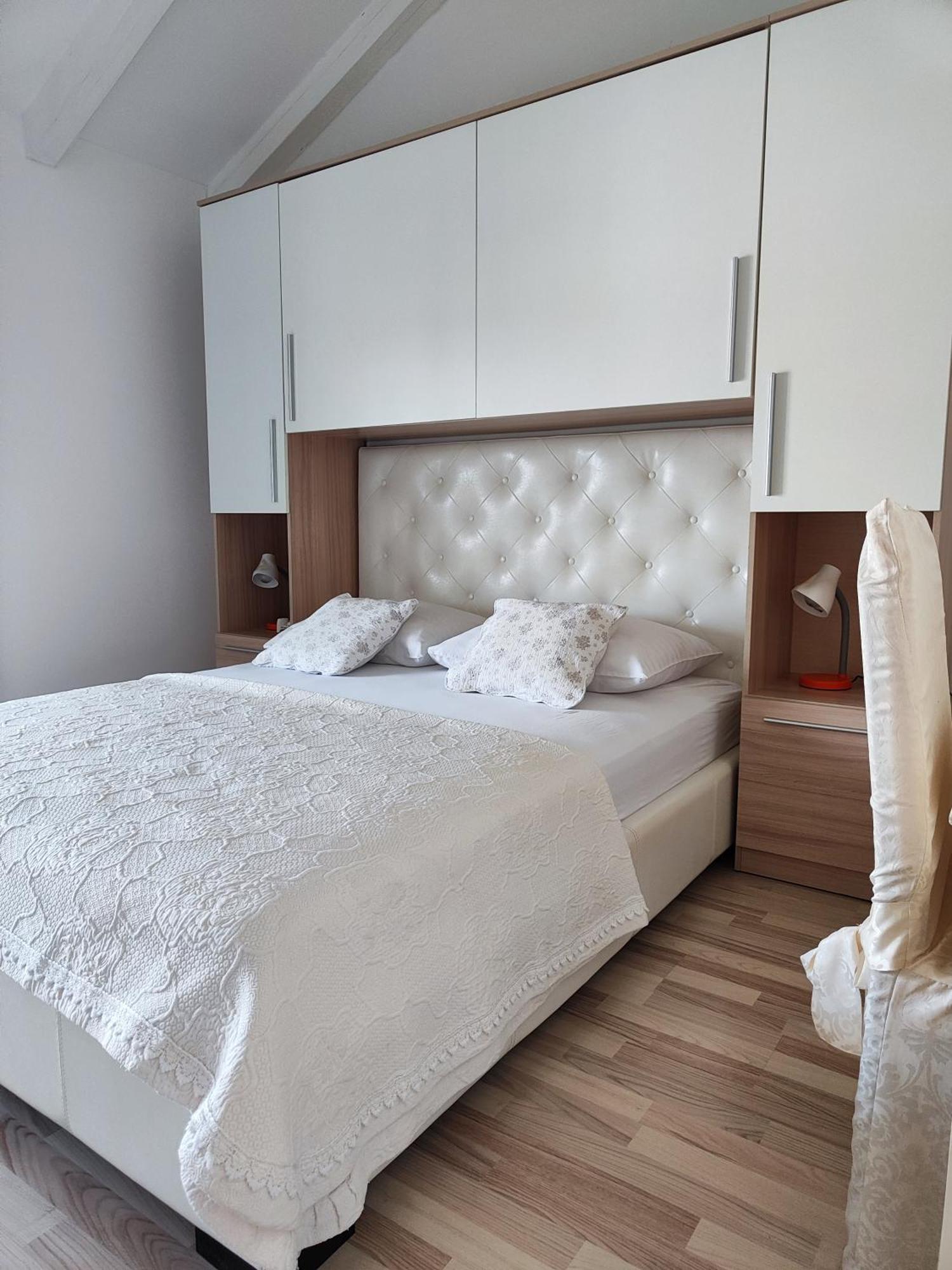 Apartmani Seka Vodice Eksteriør billede